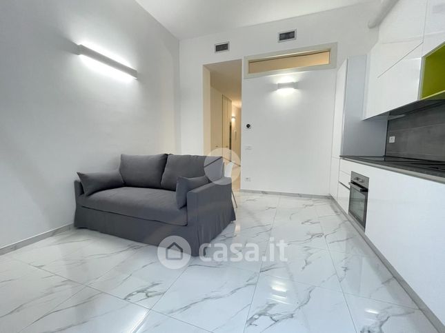 Appartamento in residenziale in Via Briantea 29