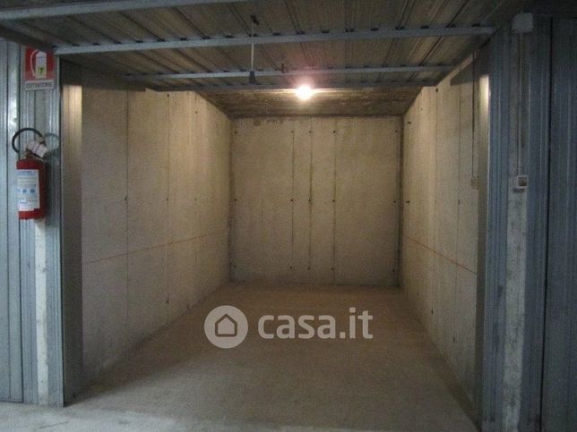 Box/posto auto in residenziale in 