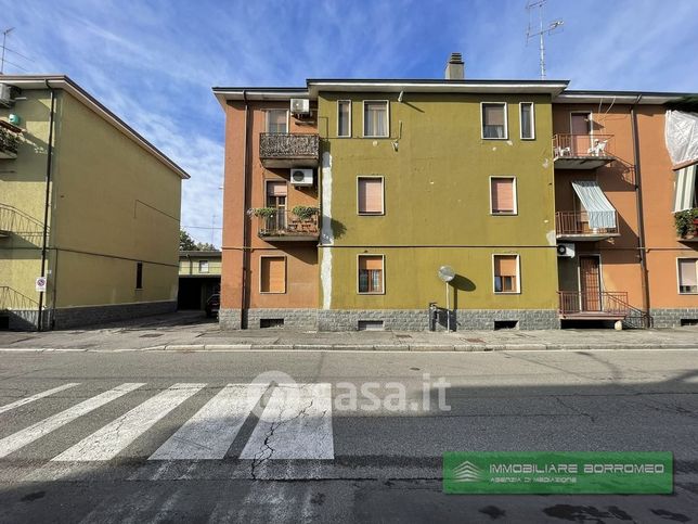 Appartamento in residenziale in Via Buzzoni 3