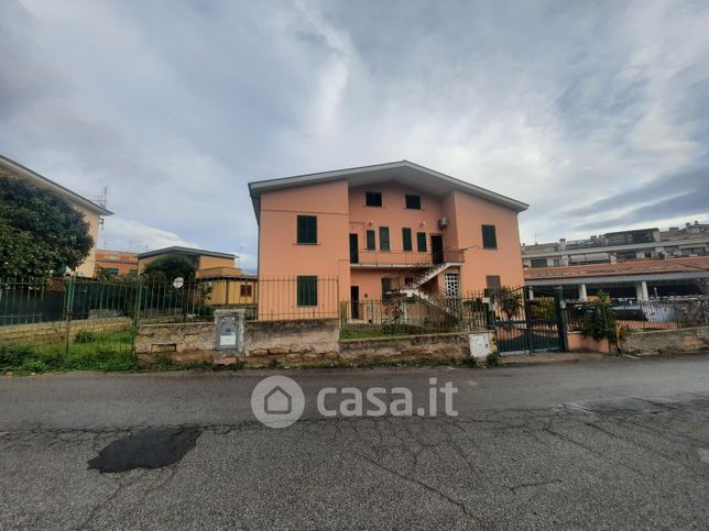 Appartamento in residenziale in Via Casilina