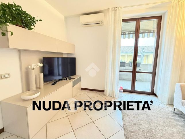 Appartamento in residenziale in Via Antonio Stoppani 6