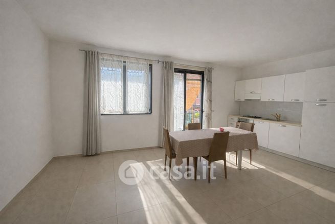 Appartamento in residenziale in Via Giuffrida Salvatore 9