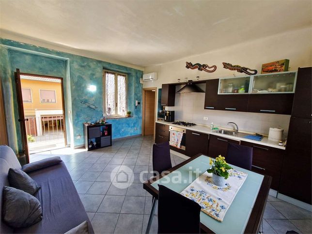Appartamento in residenziale in Via Cesare Battisti