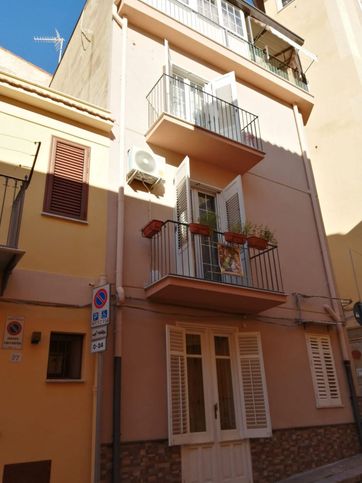 Casa indipendente in residenziale in Via Giacinto Lo Faso 25