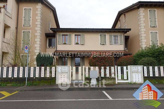 Villetta a schiera in residenziale in Via Giacomo Cabrini