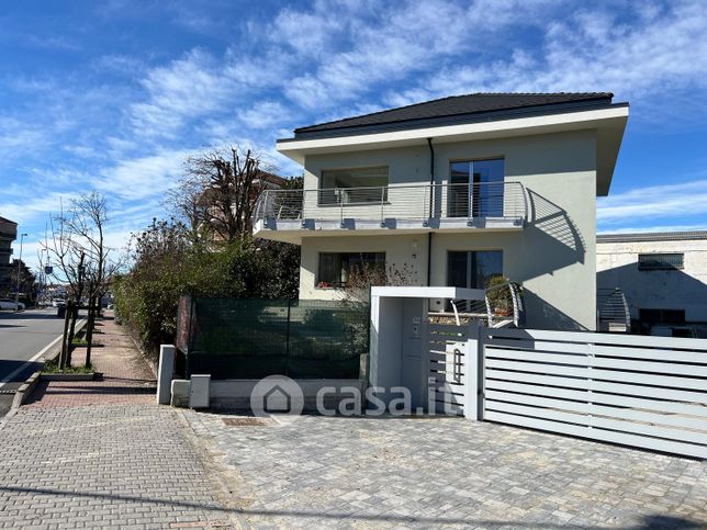 Appartamento in residenziale in Via Racconigi 16