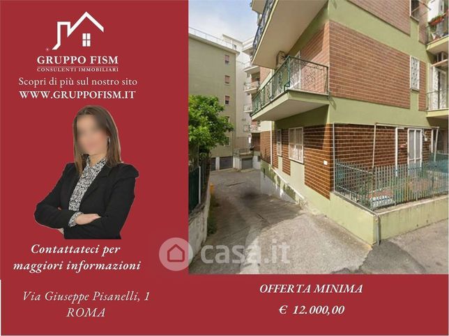 Box/posto auto in residenziale in Via Rimini