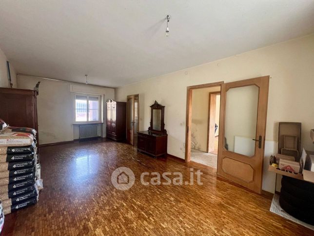 Appartamento in residenziale in Via Ermes di Colloredo