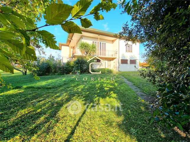 Casa indipendente in residenziale in Via del Curano