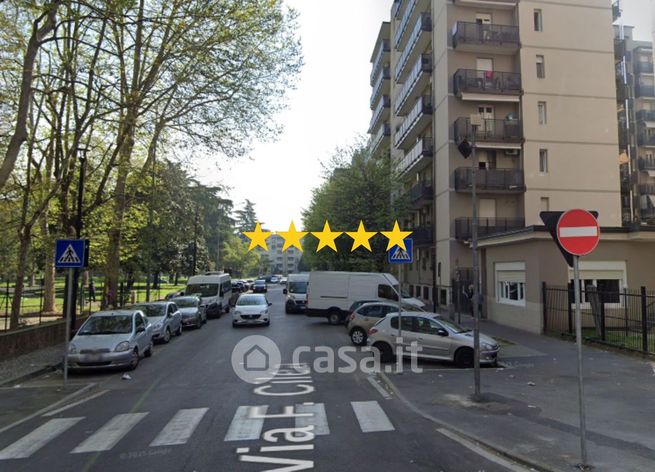 Appartamento in residenziale in Via F. Cilea