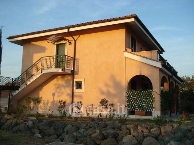 Appartamento in residenziale in Via delle Cisternole 42 c
