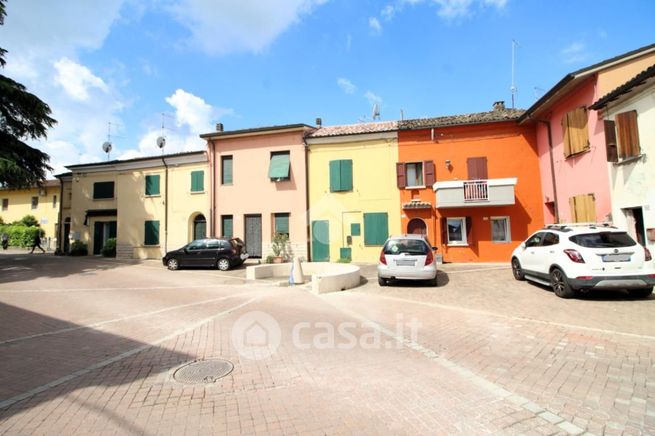 Appartamento in residenziale in Via Ponte Abbadesse 566