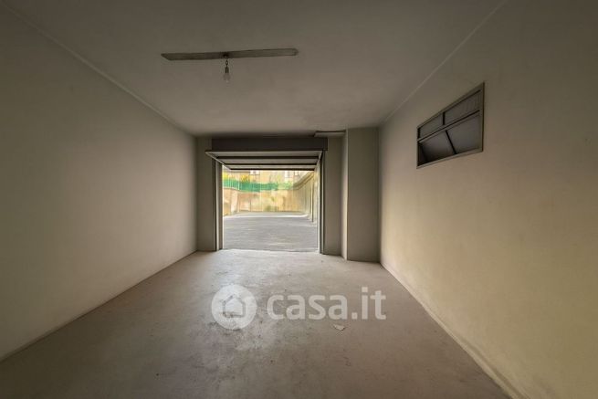 Box/posto auto in residenziale in 