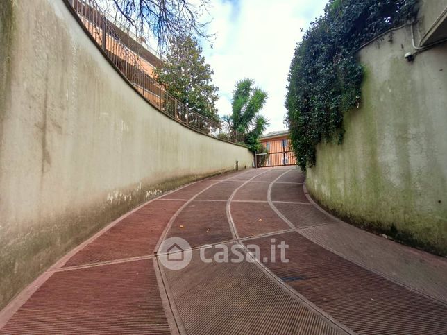 Garage/posto auto in residenziale in Via Antonio Labranca 13