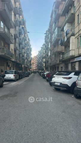 Box/posto auto in residenziale in Via Alfredo Capone