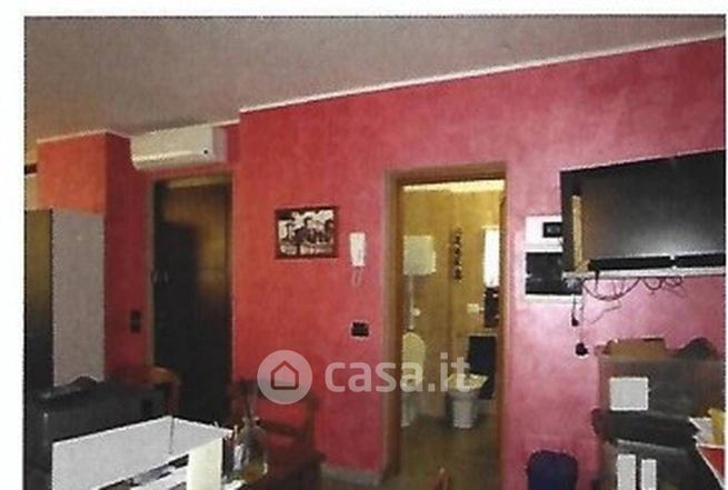 Ufficio in commerciale in Via Patrioti Romanesi