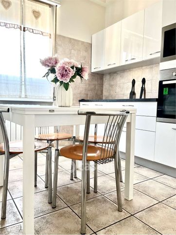 Appartamento in residenziale in Via Rometta 31