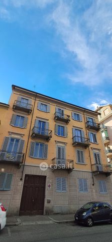 Box/posto auto in residenziale in Via Costigliole 16