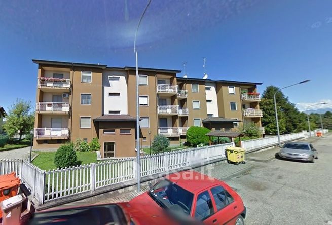 Appartamento in residenziale in Via Costantino Nigra 11