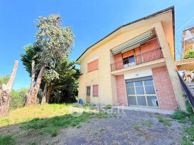 Villa in residenziale in Centro