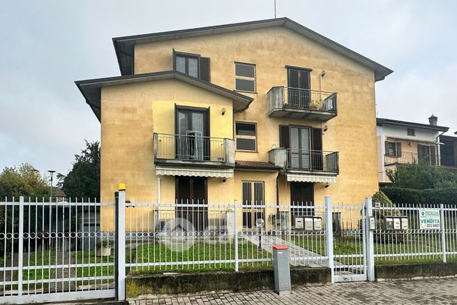 Appartamento in residenziale in Via Bernardino Visconti 18