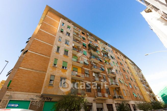 Appartamento in residenziale in Via Carlo Mezzacapo 39