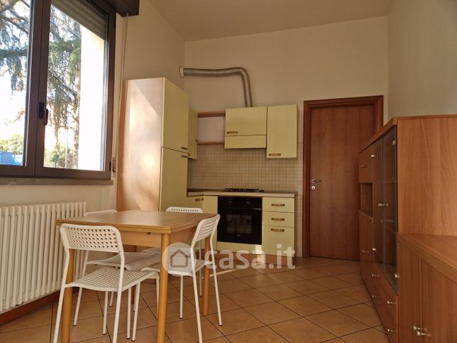 Appartamento in residenziale in Viale della Villetta 17 /1