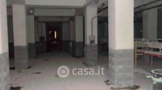 Capannone in commerciale in Viale Don Luigi Orione