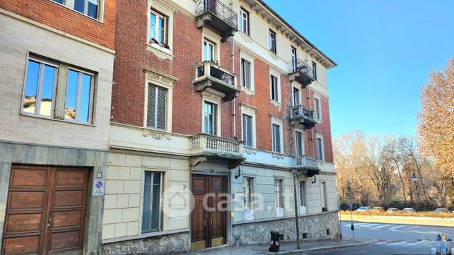 Ufficio in commerciale in Via Milazzo 2