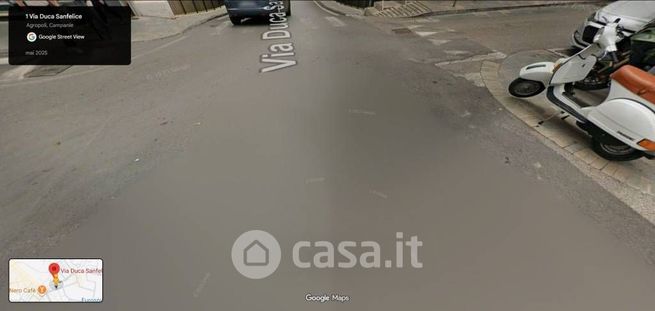 Box/posto auto in residenziale in Via Duca Sanfelice