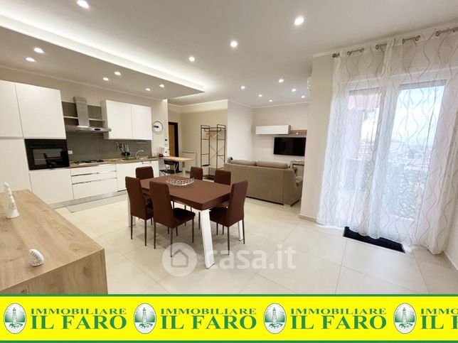 Appartamento in residenziale in Vico Mancini