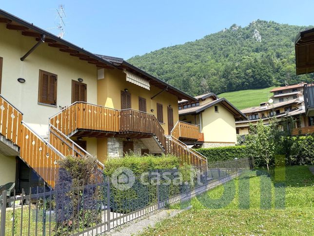 Appartamento in residenziale in Via Sereno Locatelli Milesi