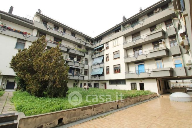 Appartamento in residenziale in Via Giro degli Uliveti
