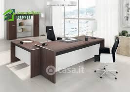 Ufficio in commerciale in 