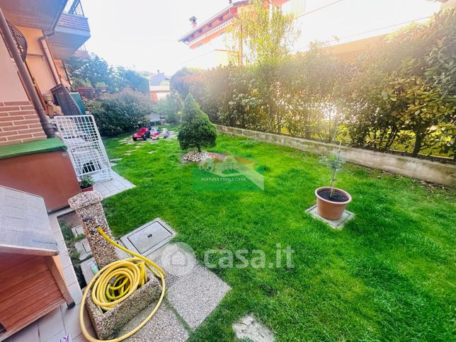 Villetta a schiera in residenziale in Via Lago di Albano