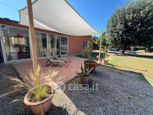 Casa indipendente in residenziale in Strada Vicinale dei Pinalti