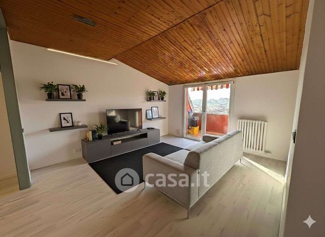 Attico/mansarda in residenziale in Piazzale Ponte Fior di Rosa 1