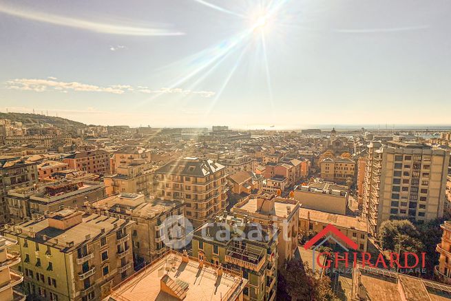 Appartamento in residenziale in Viale Carlo Canepa 12