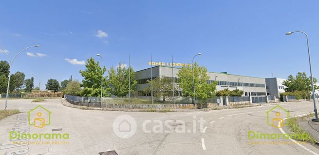 Terreno edificabile in residenziale in Via Maestri del Lavoro 35