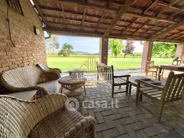 Villa in residenziale in Strada Provinciale per Castelnuovo Scrivia