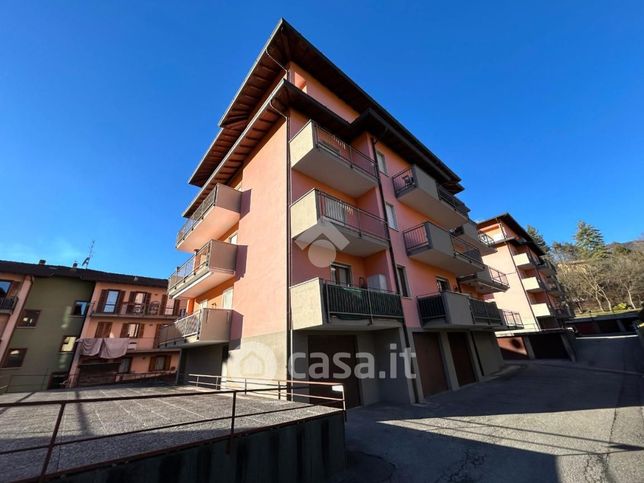 Appartamento in residenziale in Via G. B. Moroni 10