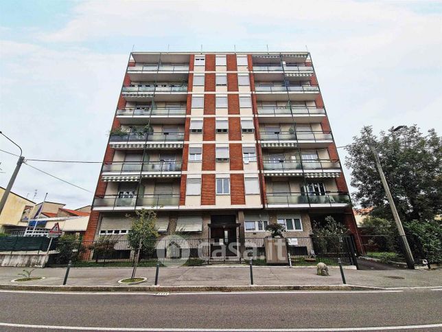 Appartamento in residenziale in Via C. Battisti 15