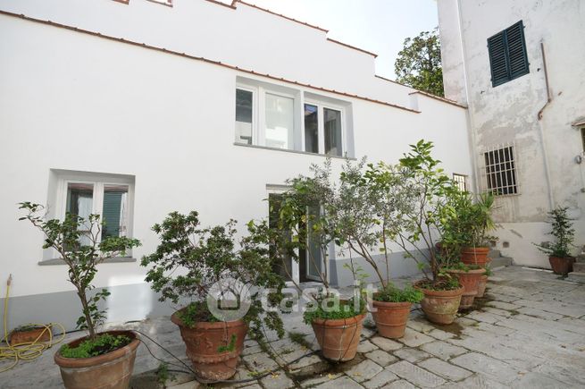 Appartamento in residenziale in Via Senese