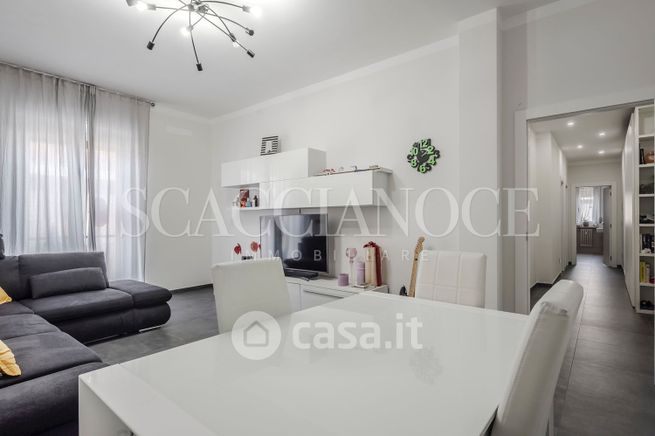 Appartamento in residenziale in Via Tripoli 41