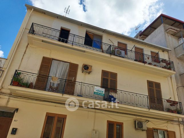 Appartamento in residenziale in Via Dante Alighieri 160