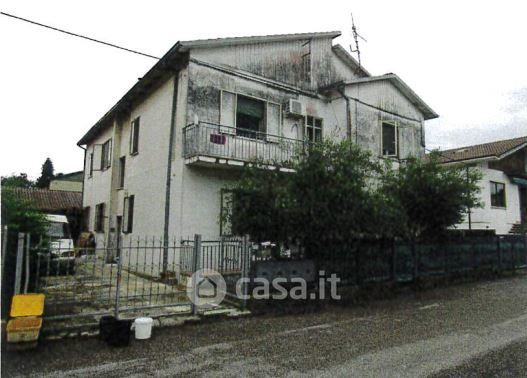 Casa indipendente in residenziale in Via Damiano Chiesa 13