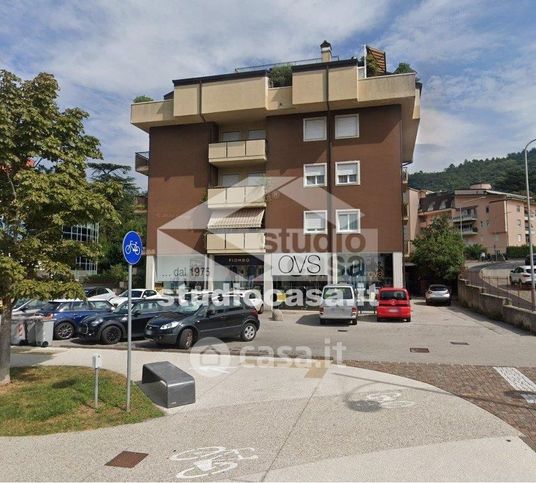 Box/posto auto in residenziale in 