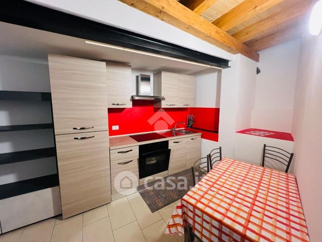 Appartamento in residenziale in Via delle Scuole 31