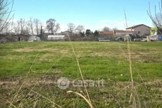 Terreno agricolo in commerciale in Via Massimo D'Azeglio