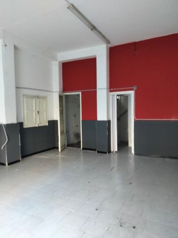 Negozio/locale commerciale in commerciale in Viale Mario Rapisardi